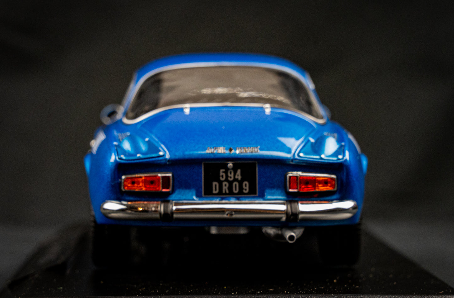 Renault Alpine A110 1600S von Norev in 1:18